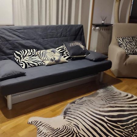 Piso Molly Apartment Leon Bagian luar foto