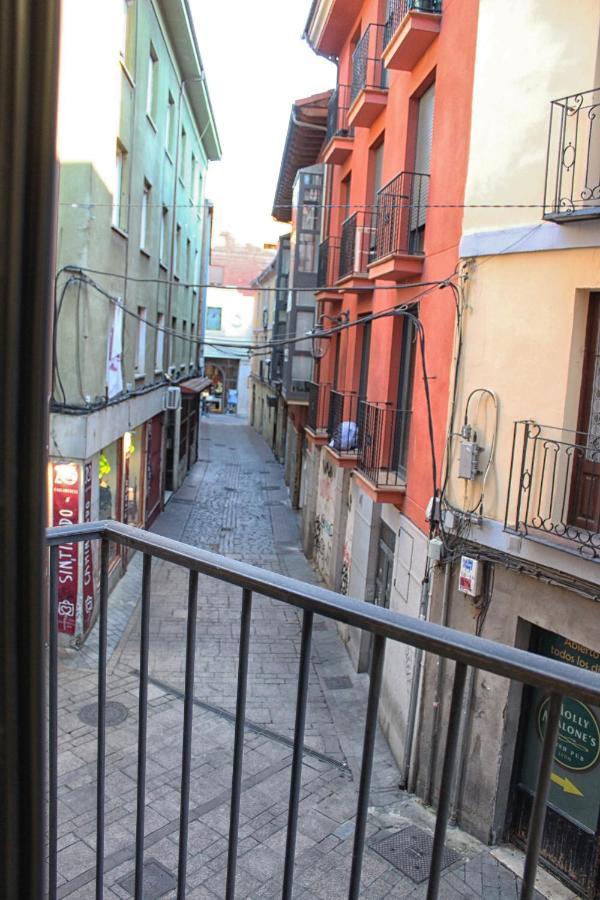 Piso Molly Apartment Leon Bagian luar foto