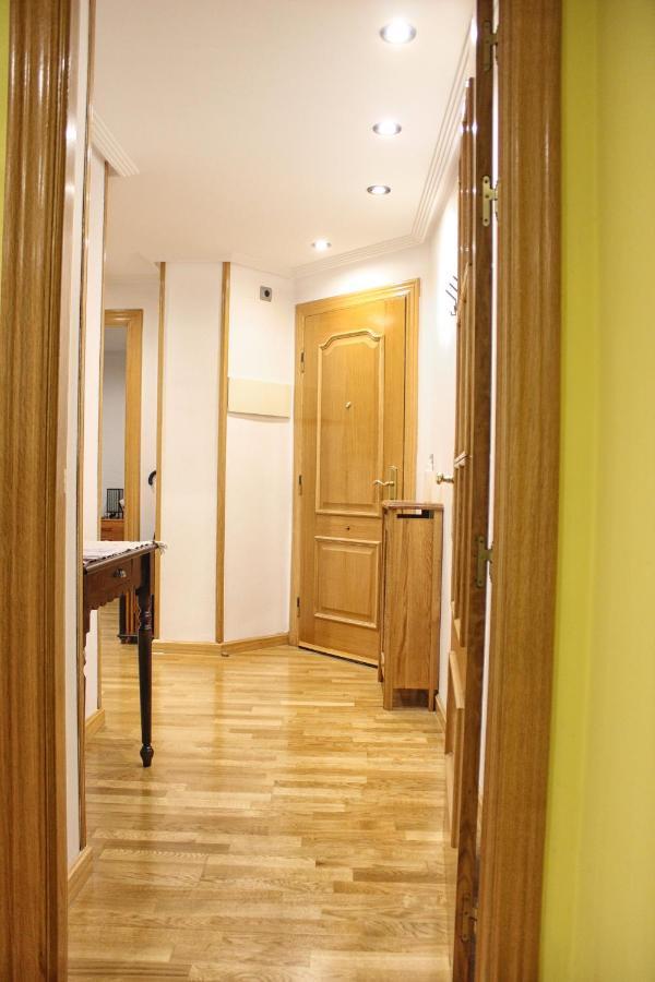 Piso Molly Apartment Leon Bagian luar foto