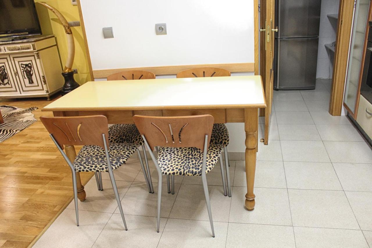 Piso Molly Apartment Leon Bagian luar foto